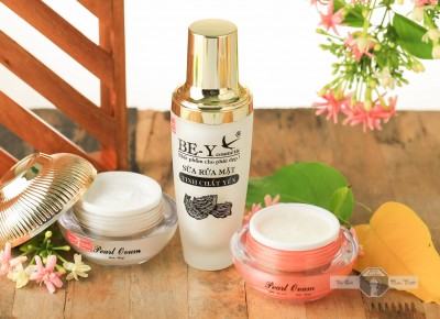 Kem face và Sữa rữa mặt tinh chất yến trị mụn, thâm và liền sẹo Be.Y